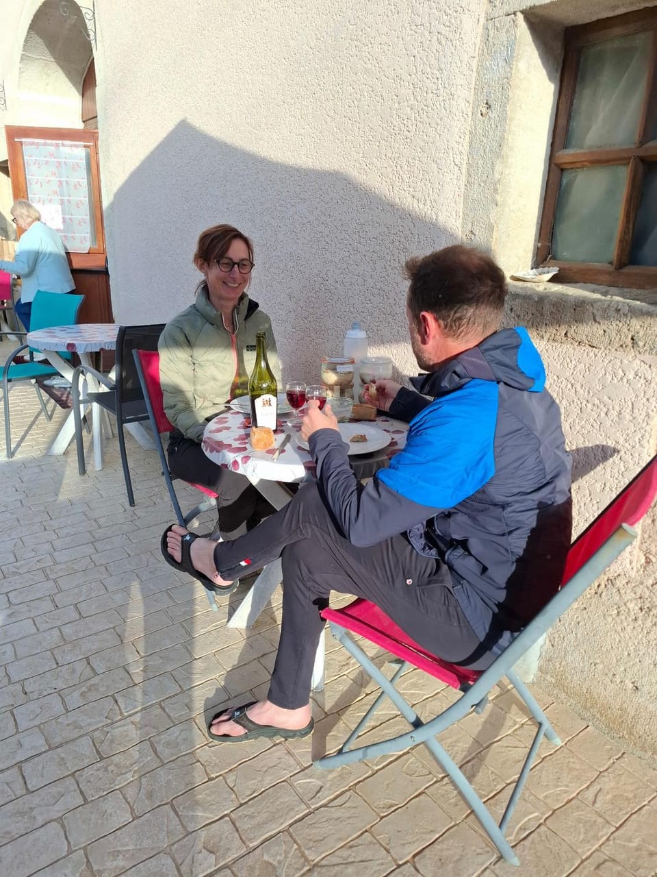 Patio, Dining area, Drinks