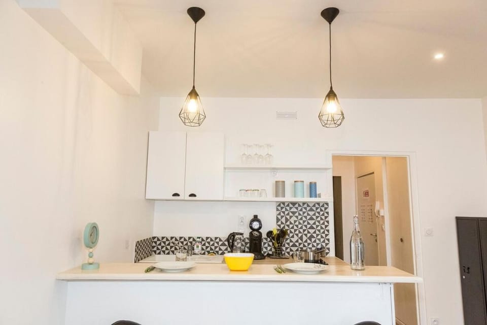 Kitchen or kitchenette, stove