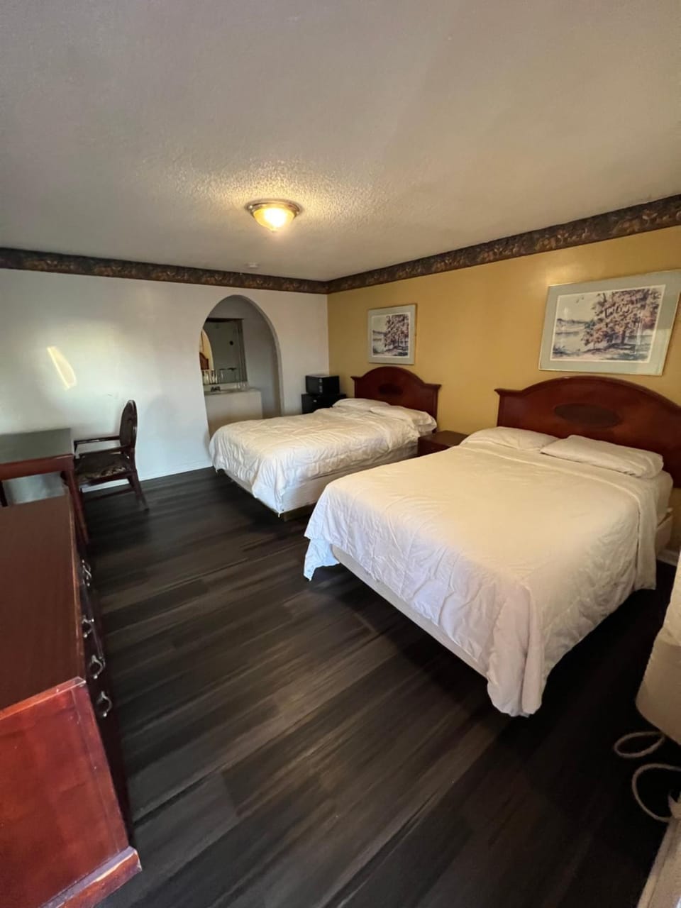 Photo of the whole room