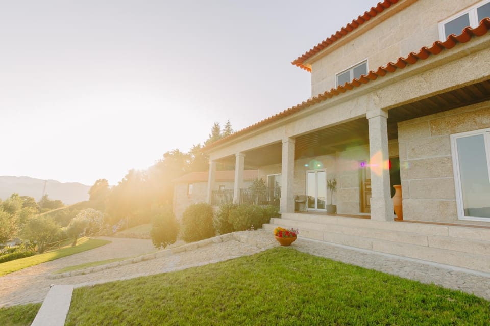 Encosta do Sol House in Vila Real District