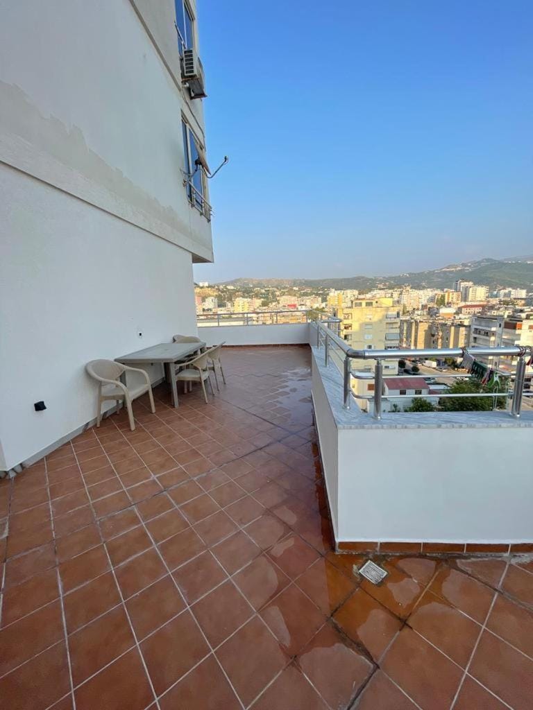 View (from property/room), Balcony/Terrace, City view, Mountain view