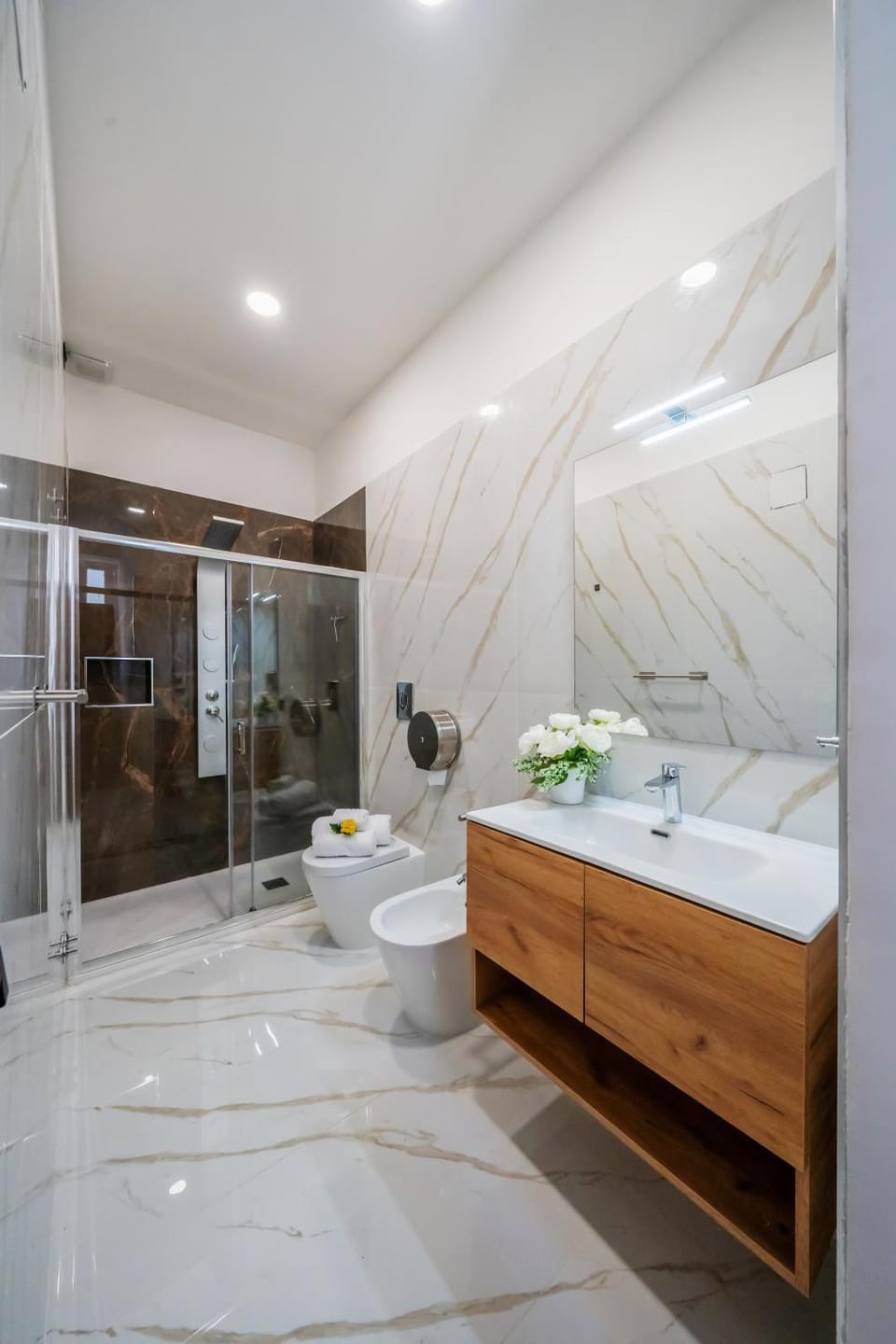 Shower, Toilet, Bathroom, bidet