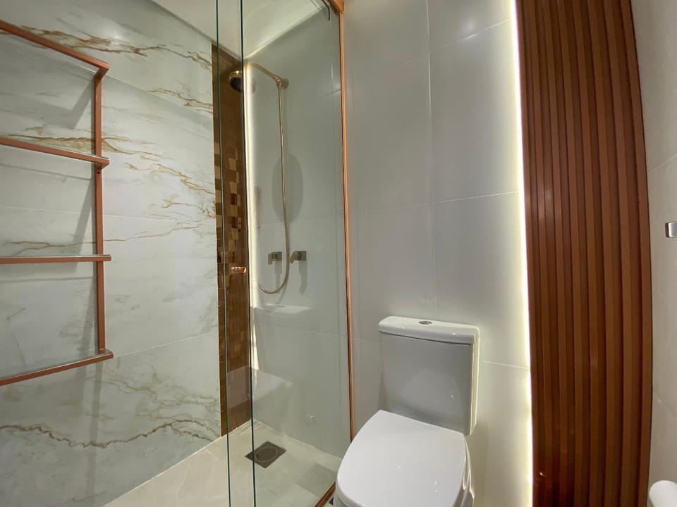 Toilet, Bedroom
