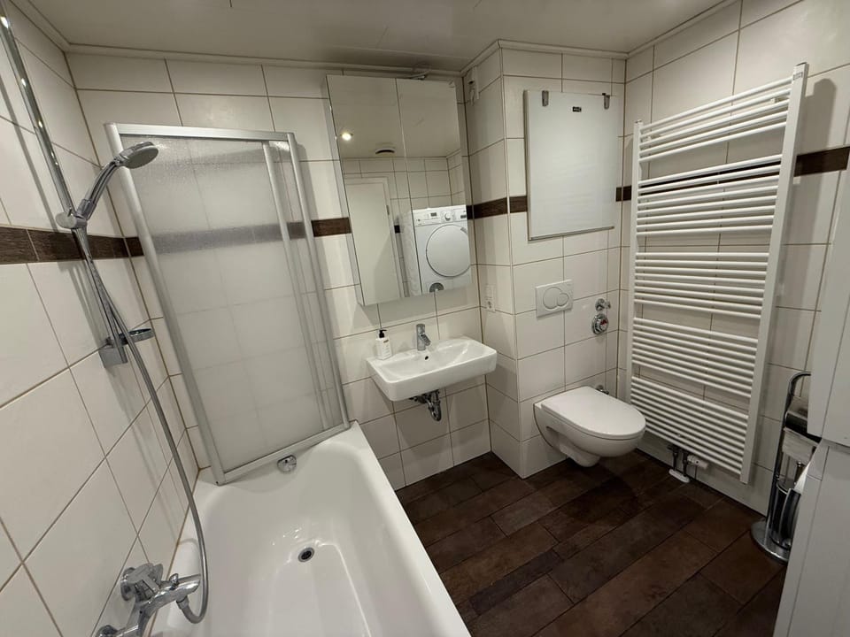 Shower, Toilet, Bathroom, Bath, hair dryier, dryer