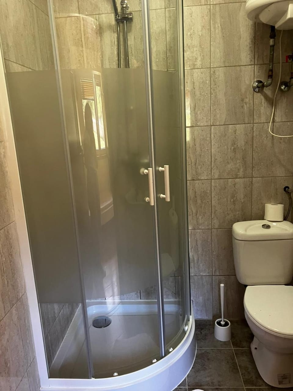 Shower, Toilet, Bathroom