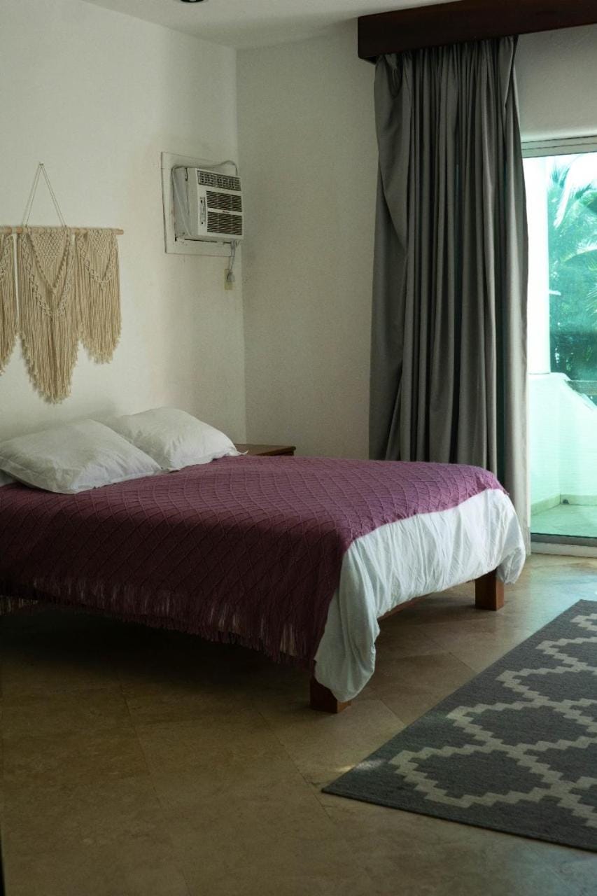 Departamentos y cabañas a pie de playa -Baraka Beach Club Apartment in Mazatlan