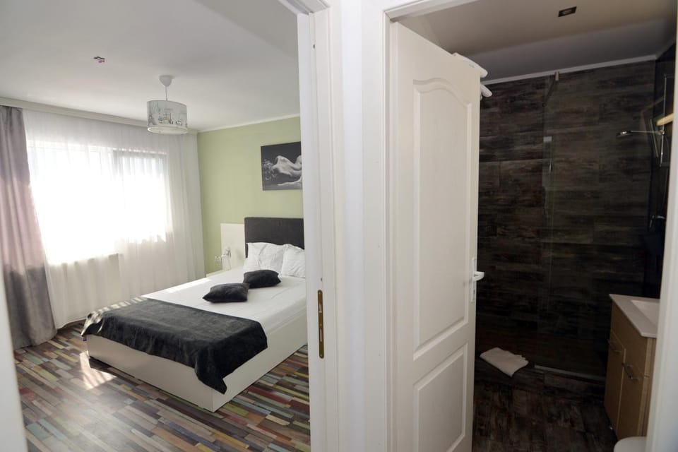 Bathroom, Bedroom