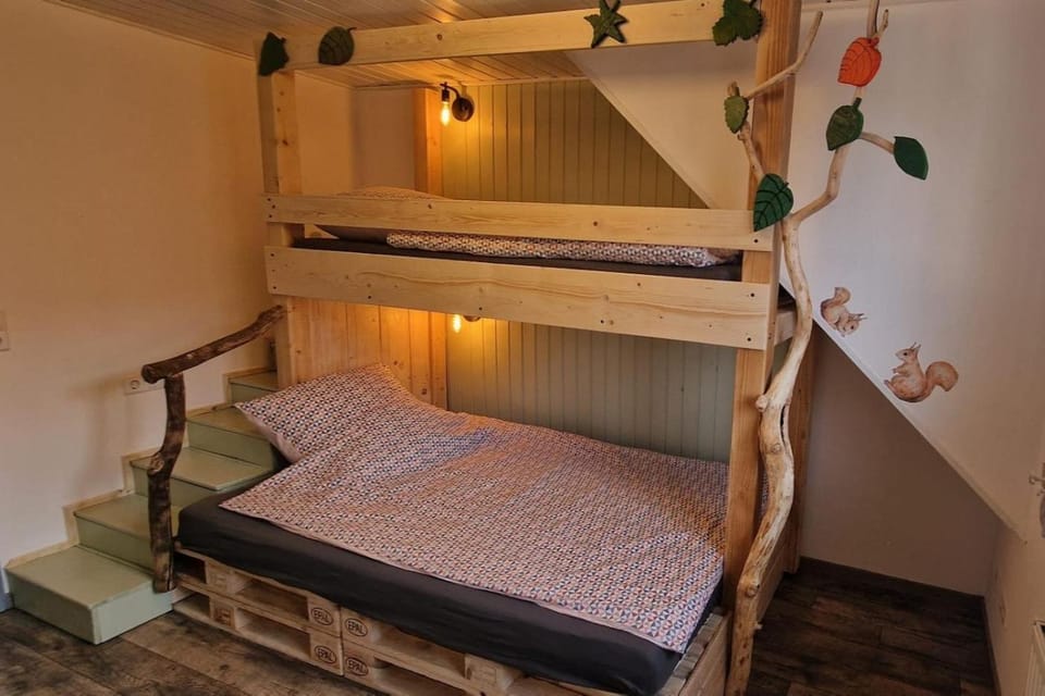 Bedroom, children, children, bunk bed