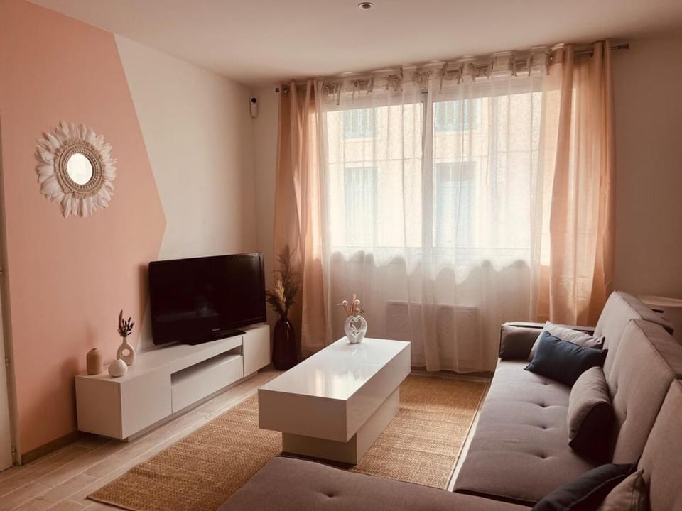 Le serenity spacious P4 115 m2 parking Apartment in Nimes