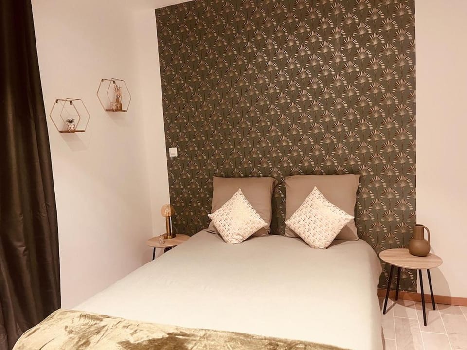 Le serenity spacious P4 115 m2 parking Apartment in Nimes