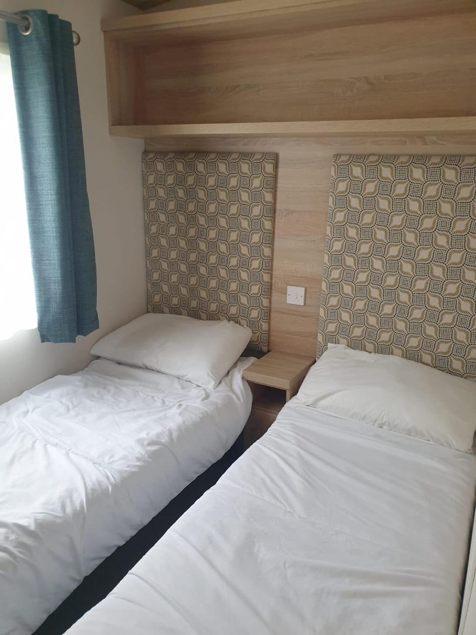 Buisham Holiday Home, White Horse House in Selsey