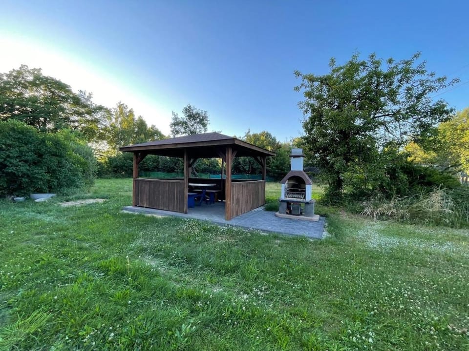 wiejski domek z altaną i grillem House in Lower Silesian Voivodeship