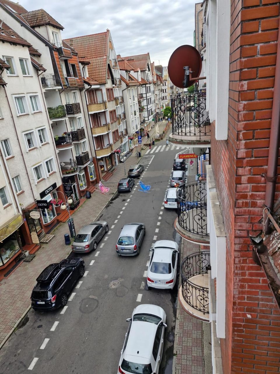 Day, City view, Street view, Location