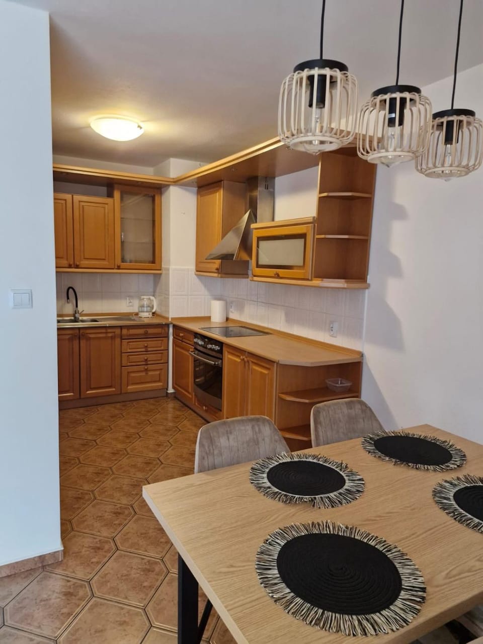 Kitchen or kitchenette, oven, stove