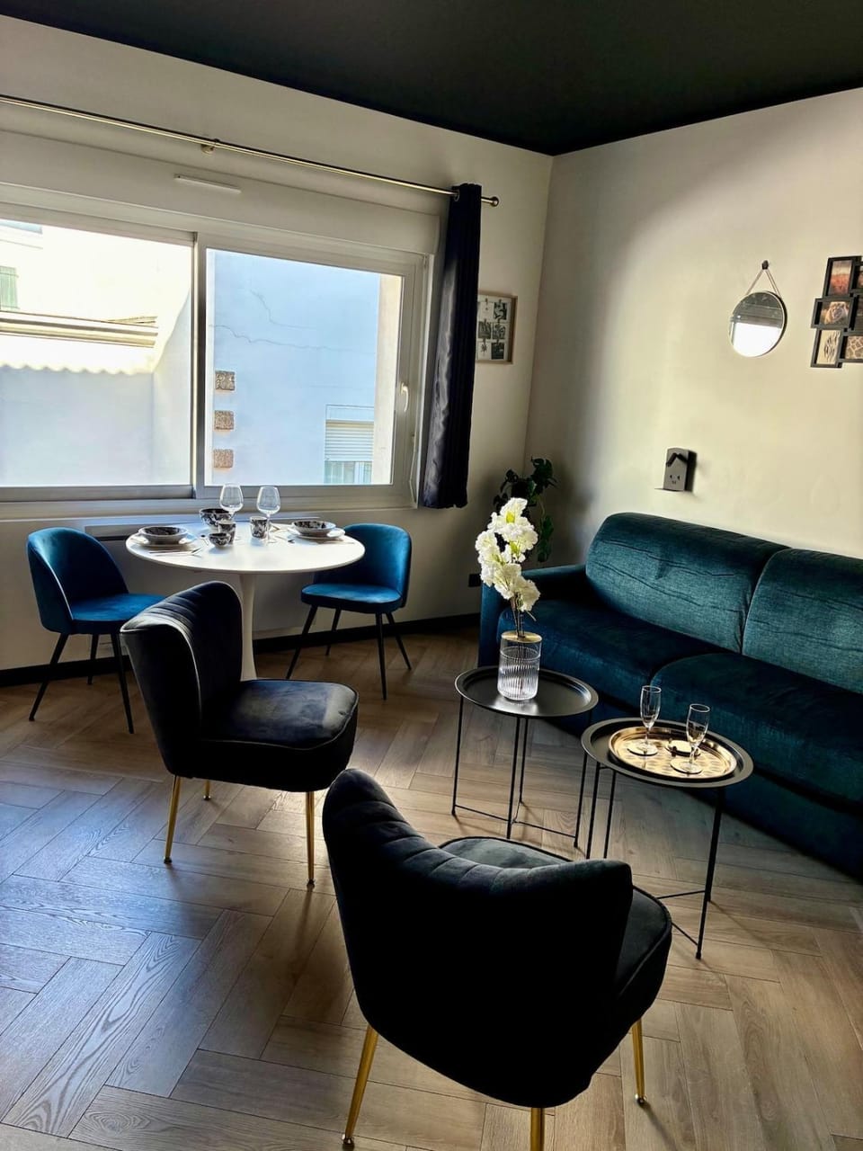Coeur De Plage - Studio Royan Hyper Centre - Classé 3 étoiles - 2 pers - 150m plage Apartment in Royan