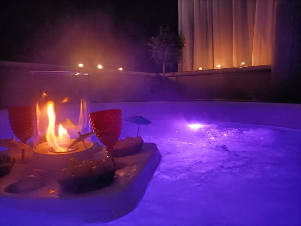 Hot Tub, Spa and wellness centre/facilities