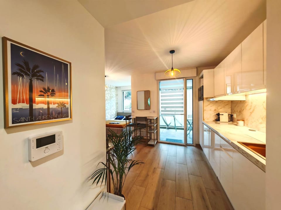 SEASIDE - Rooftop Pool - Beach 100m - Pk Apartment in Nice