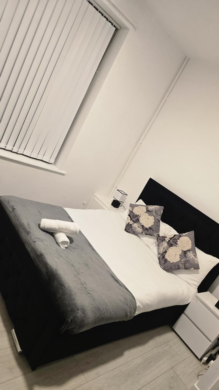 AK Serviced Apartments - Modern Three Bedroom Apartment Apartment in Cardiff