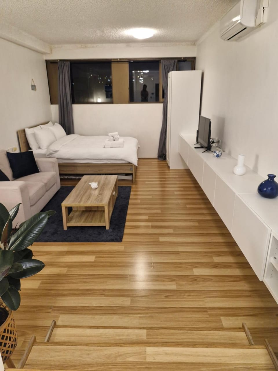 Manly Waterside Apartment in Manly