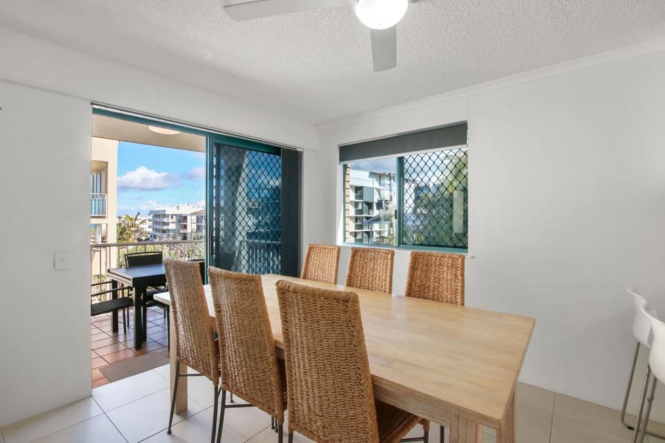 Lindomare Unit 19, 11 Orvieto Tce, Kings Beach Apartment in Kings Beach