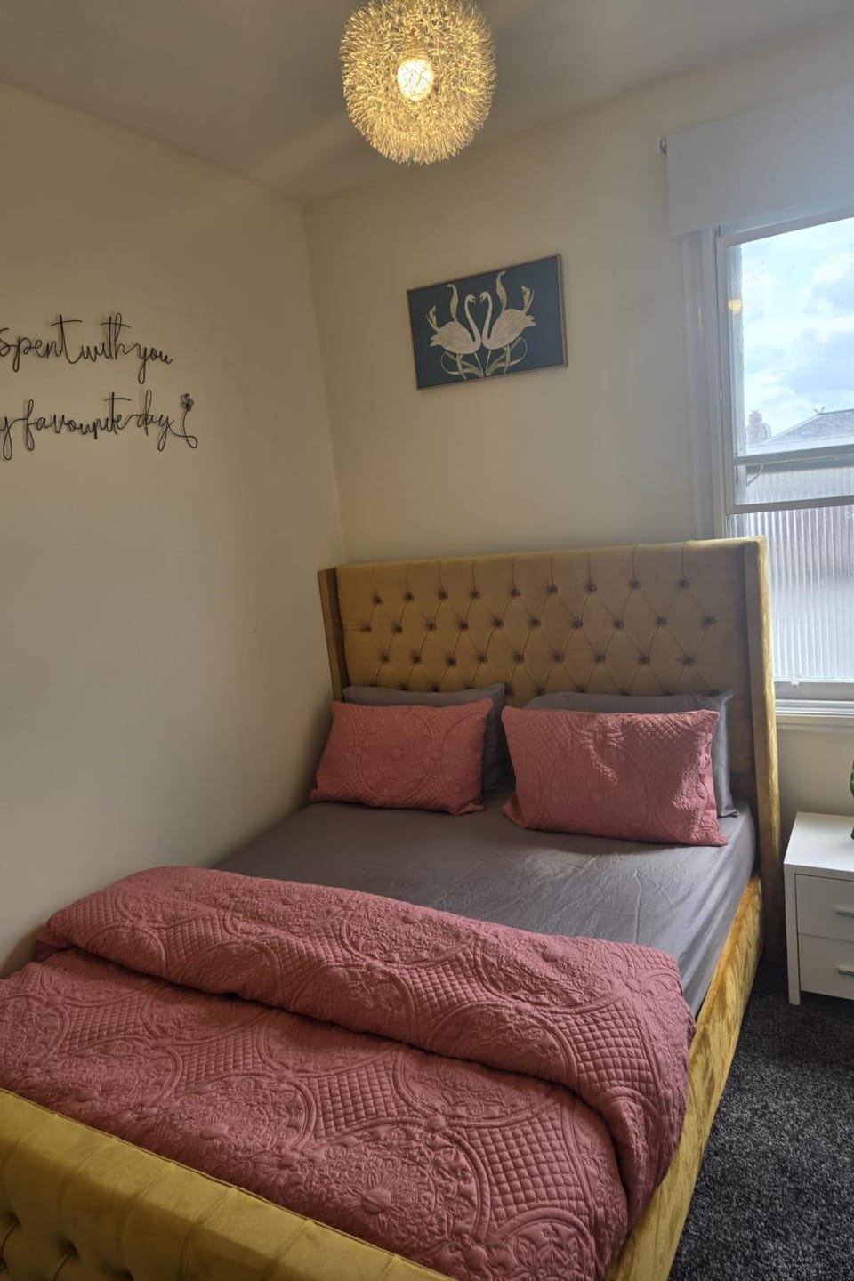 Bed, Decorative detail, Bedroom