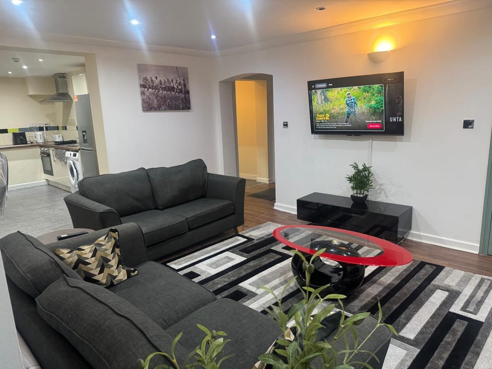 A cozy and spacious apartment Apartment in England