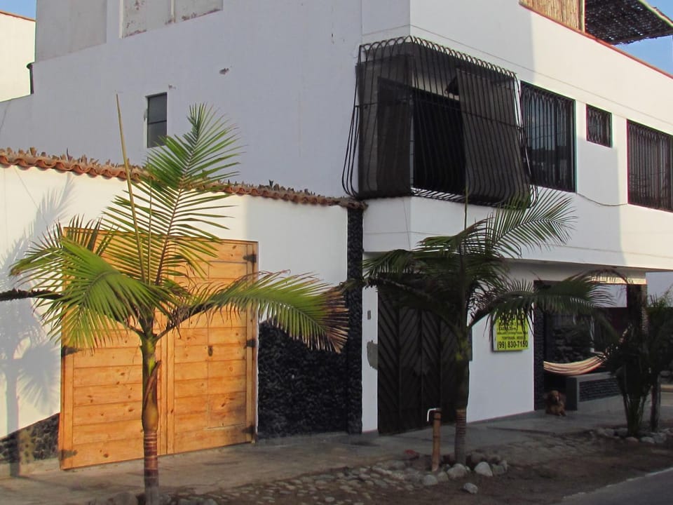 VIVEMAR Bungalow Apartment in Punta Hermosa