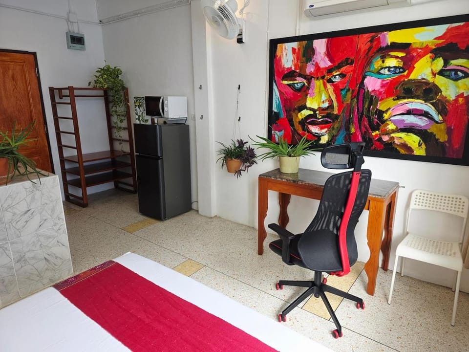 Lumphini 3 Teakwood red at Steamy Location Apartment in Bangkok