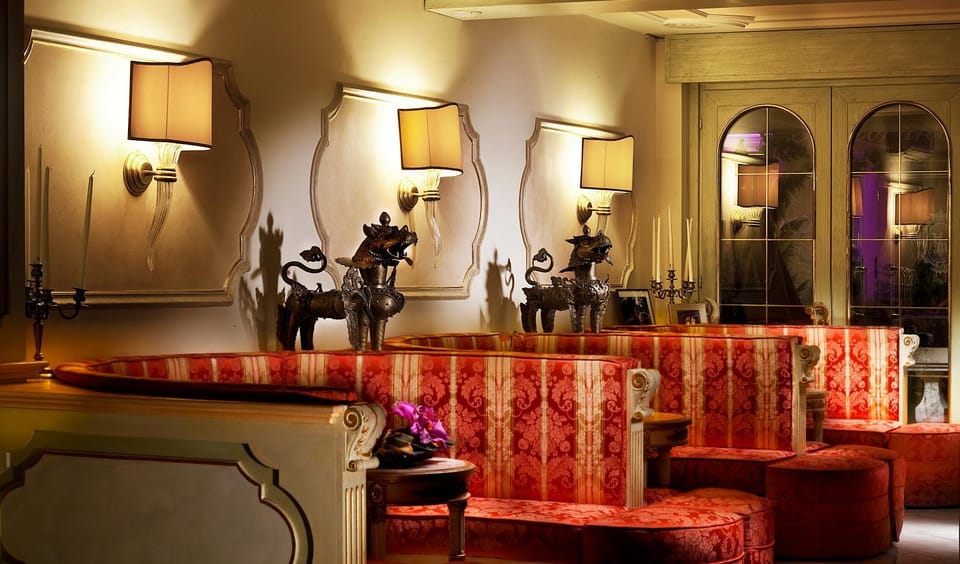 Lounge or bar
