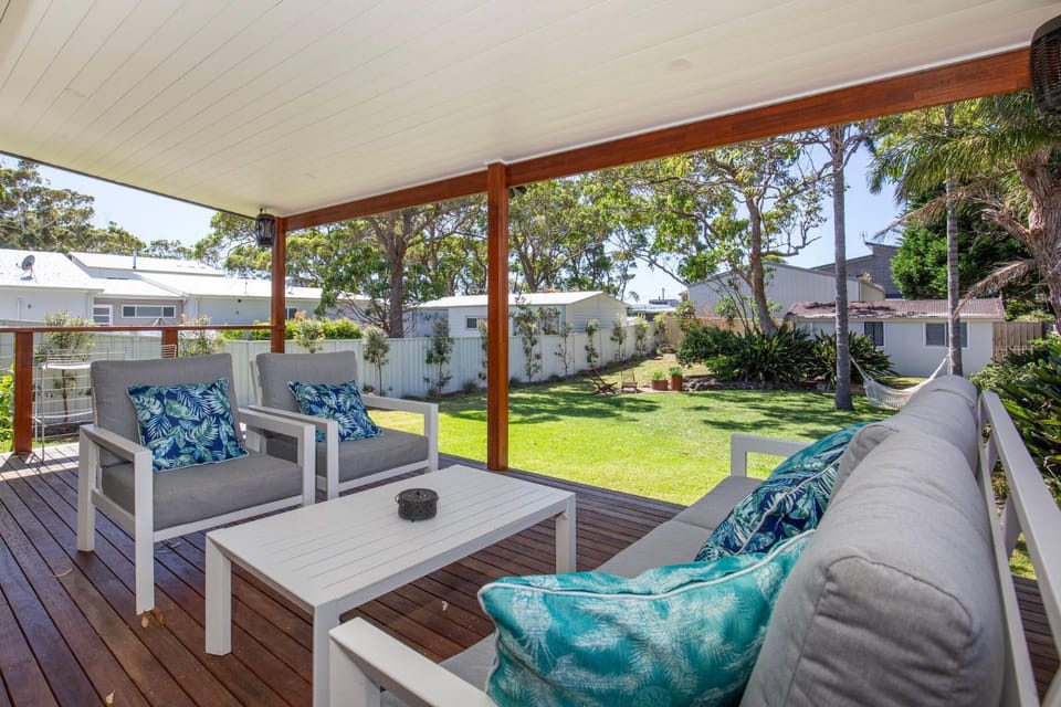 Lemon Drop - Short Walk to Beach House in Callala Bay
