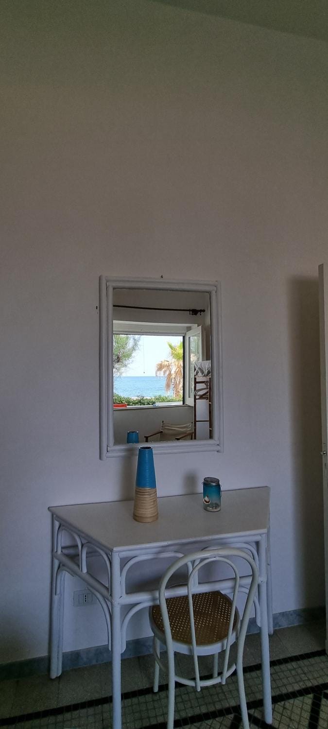 Bedroom, Sea view