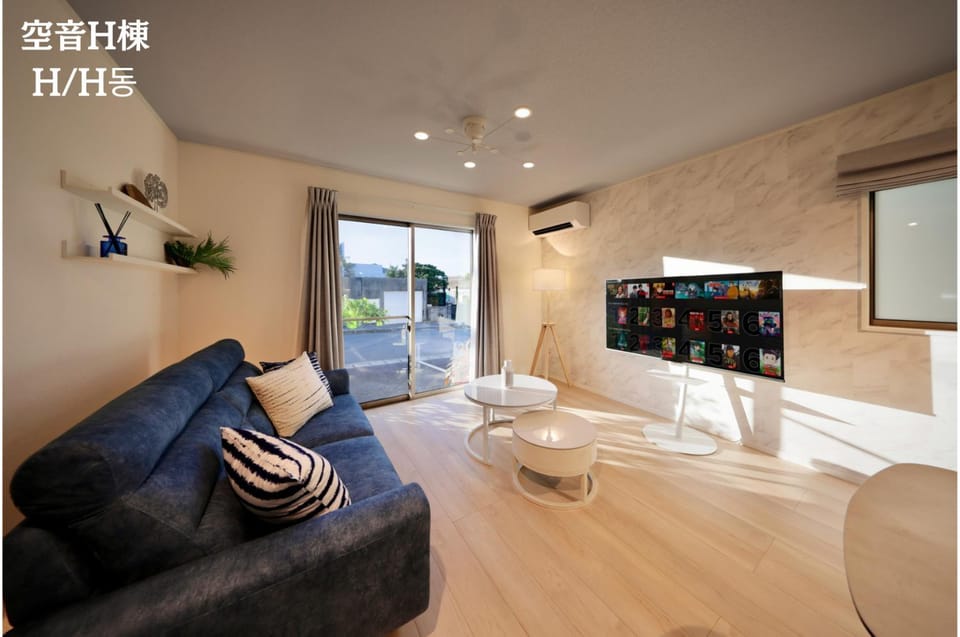 Crystal Besso Nanjo House in Okinawa Prefecture