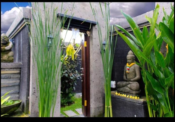 Bali Alit Villa Villa in North Kuta