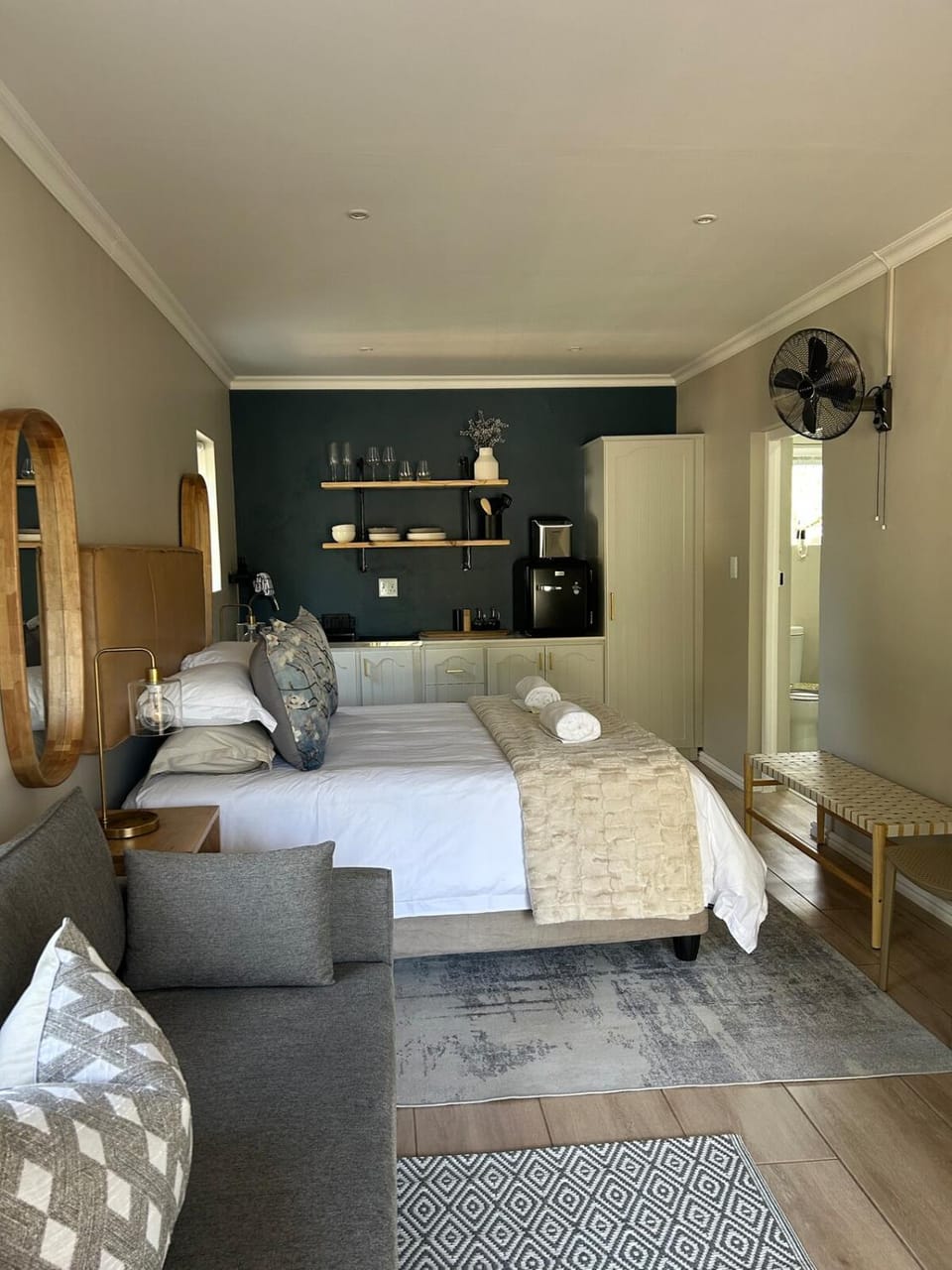 The Blossom Room Apartment in Western Cape