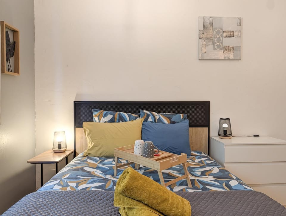 Bed, Night, Bedroom