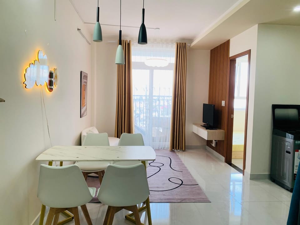 Communal lounge/ TV room, TV and multimedia, Living room, Photo of the whole room, Evening entertainment