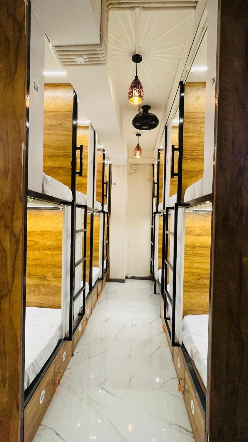 LF Hotels Capsule hotel in Kozhikode
