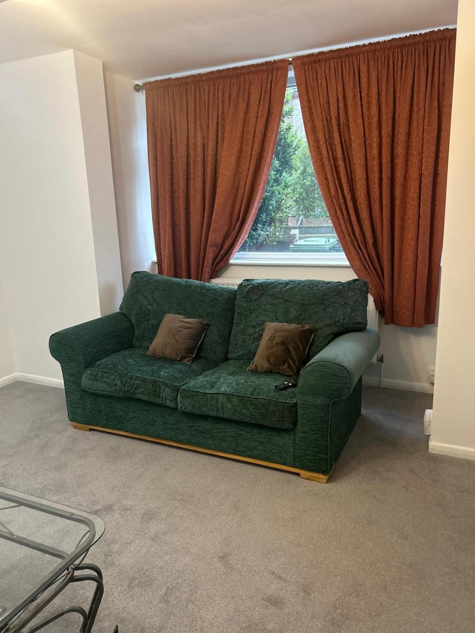 Family Contractor Modern Home Sleeps 7 Free parking House in Grimsby