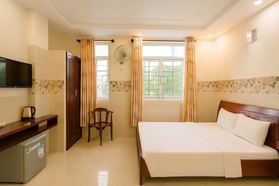 Bed, wardrobe