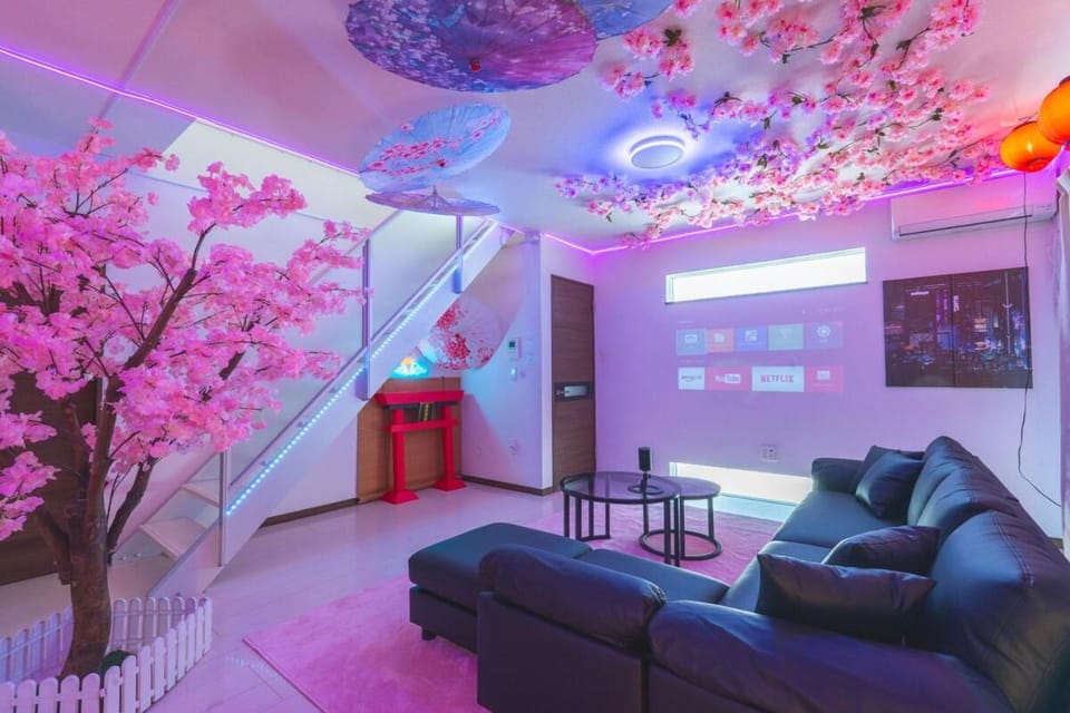 Living room, Seating area