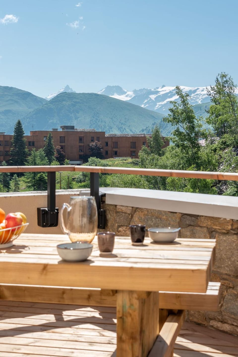 Natural landscape, View (from property/room), Balcony/Terrace, Food and drinks, Mountain view