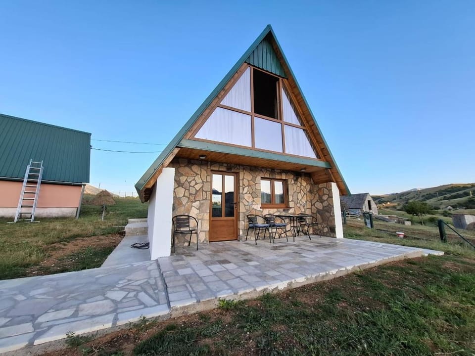 Village house Gutovic Country House in Montenegro