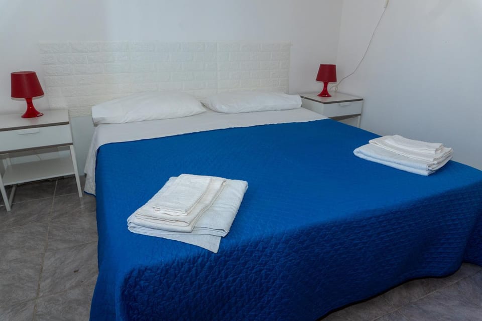 LuMar House in Scilla