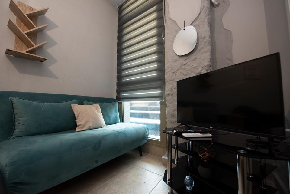 KK75corner ANTICO Apartment in Thessaloniki