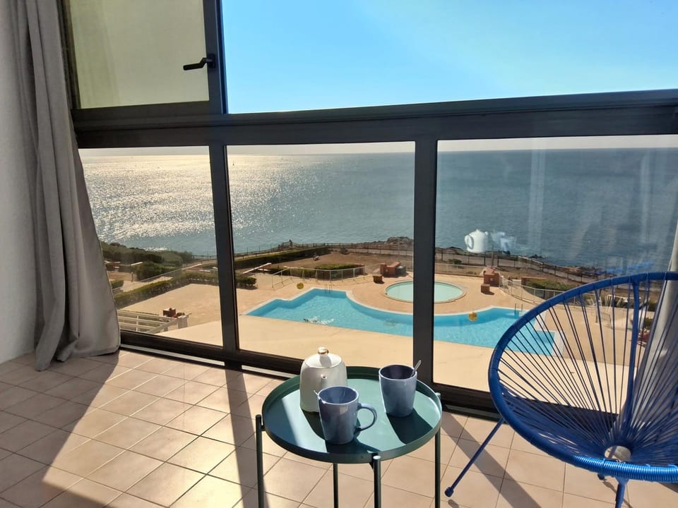 Patio, Day, Natural landscape, View (from property/room), Pool view, Sea view