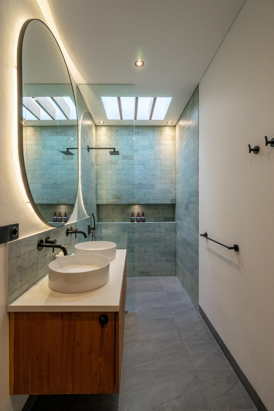 MandeVilla - Uluwatu by Yolla Hospitality Villa in Bali