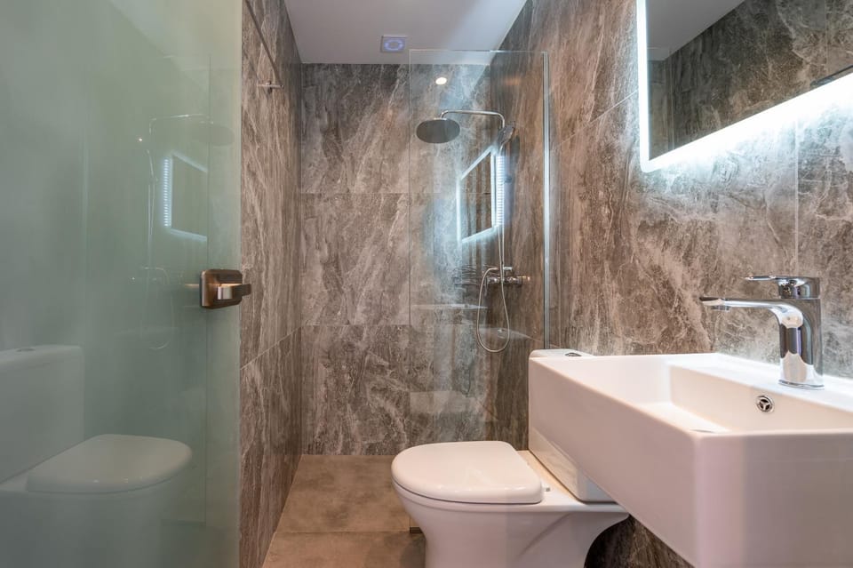 Shower, Toilet, Bathroom
