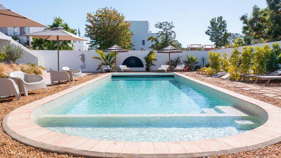 Garden, Swimming pool, Swimming pool, sunbed