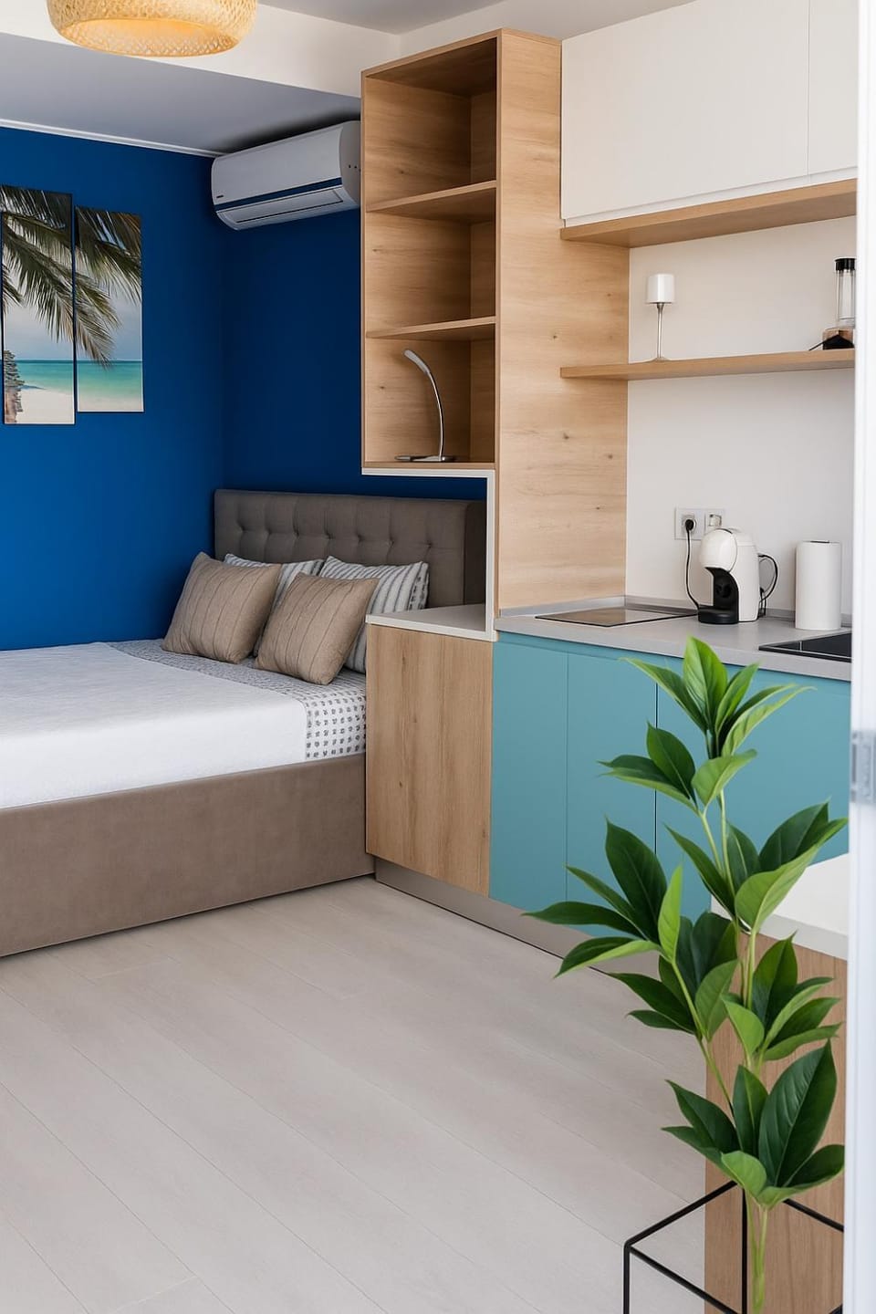 Bed, Kitchen or kitchenette, Photo of the whole room, Bedroom, minibar