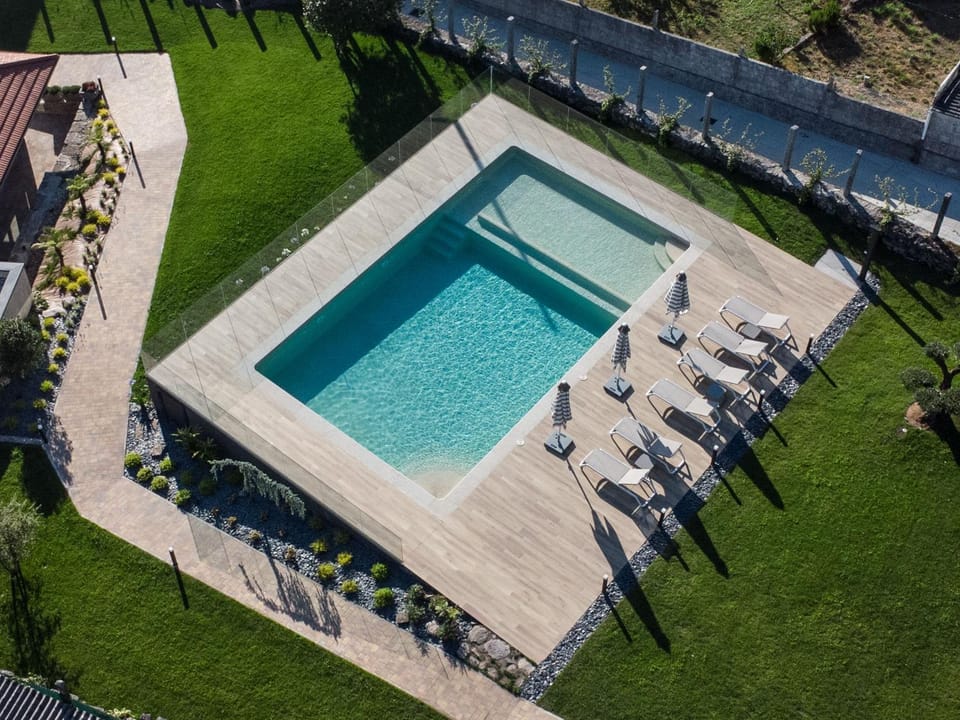 Garden, Pool view, Swimming pool, Swimming pool, sunbed